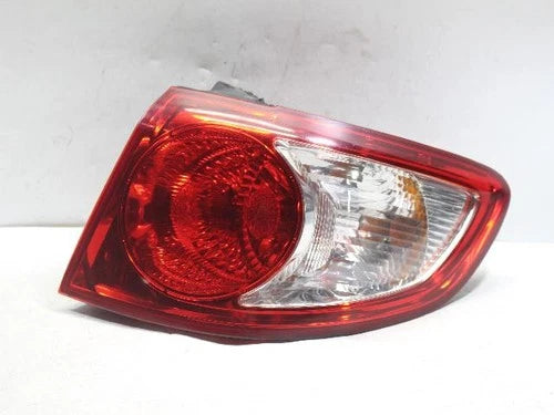 Conjunto de faro/calavera trasero exterior derecho (OEM) 92402 2B000 para Hyundai Santa Fe 2006