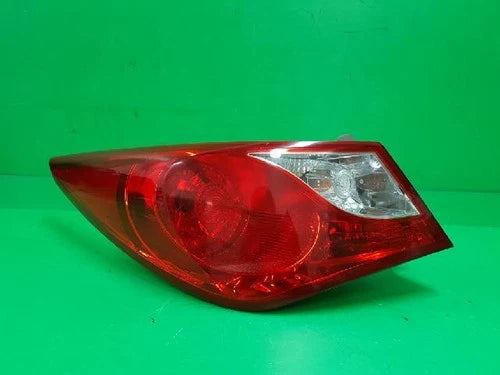 Left outer rear tail light assembly compatible with Hyundai YF 2012, genuine OEM replacement part 92401 3S010