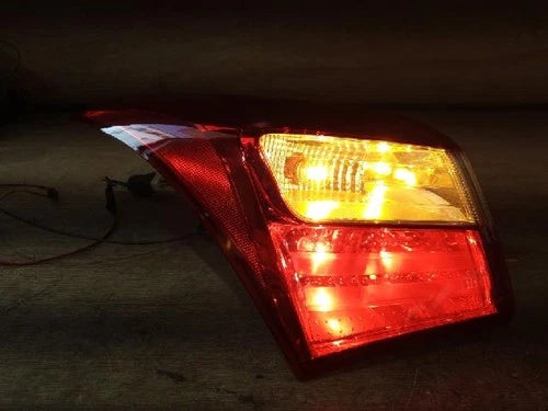 Left rear tail light assembly compatible with Hyundai i30 2015, genuine OEM replacement part 92401-A5000