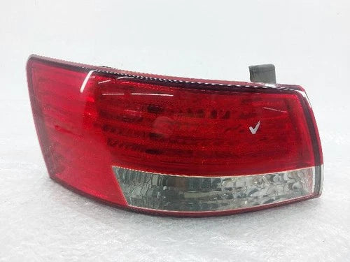 Left rear tail light assembly (part front left) compatible with Hyundai NF 2008, genuine OEM replacement part 92401-3K0
