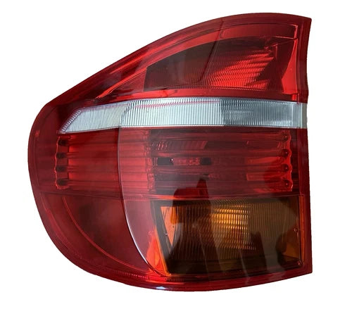 BMW X5 E70 Tail Light OUTER genuine OEM 63217200817 7200817 Tail Light LEFT