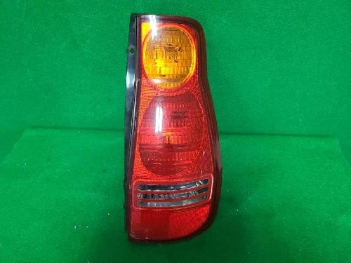 Faro/Calavera trasero combinado derecho Hyundai 2004 OEM 92402 17000