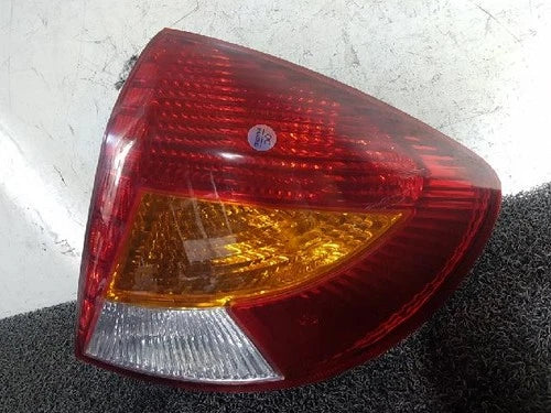 Rear Used OEM Tail Light - Kia 1.5 RX-V EL 2001 Right rear combination tail light assembly OEM 0K34A 51150D