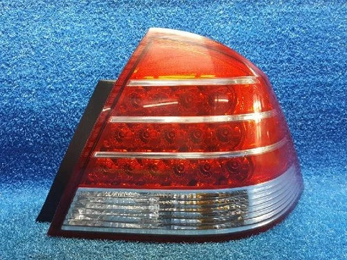 Rear tail light assembly Ford Five Hundred 2006 OEM 5T5313B504A