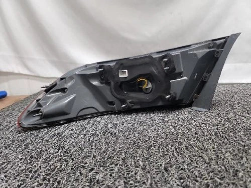 Hyundai Azera 2012 Combination Tail Light outer left (LH) genuine OEM 92403 3V000