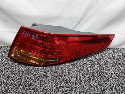Rear combination tail light assembly (right) compatible with Kia K5 2011, genuine OEM replacement part 924022T000