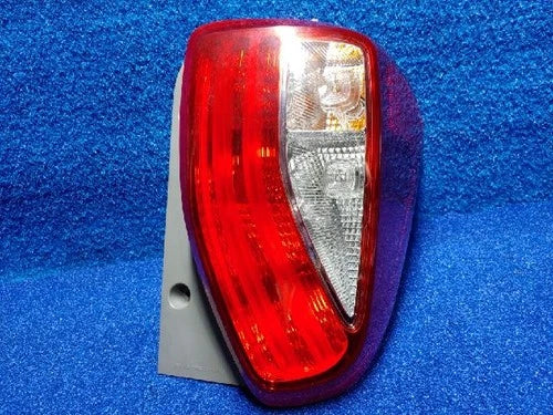 Conjunto de faro/calavera trasero derecho combinado OEM 92402 A3000 para Kia Ray 2012