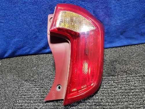 Right rear tail light assembly compatible with Kia Picanto 2012, RH OEM 92402, 1Y000