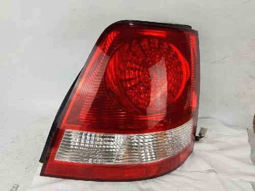 Left rear tail light assembly compatible with Kia Sorento 2006, genuine OEM replacement part 92401 3E000