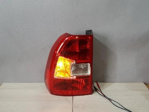 Left rear tail light assembly compatible with Kia Sportage 2008, genuine OEM replacement part 92401 1F500