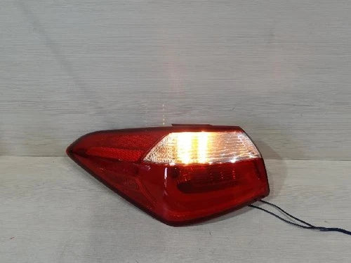 Left rear tail light assembly compatible with Kia Forte/Cerato 2013, genuine OEM replacement part 92401A7000