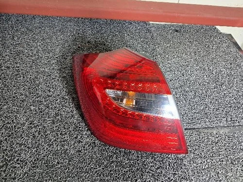 Left rear tail light assembly Hyundai Genesis 2012, LH OEM 92401, 3M200