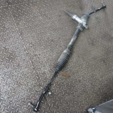 Automotive Replacement Part - SUZUKI Every 2004 Rack and pinion assembly power steering [Used] [PA85463107]