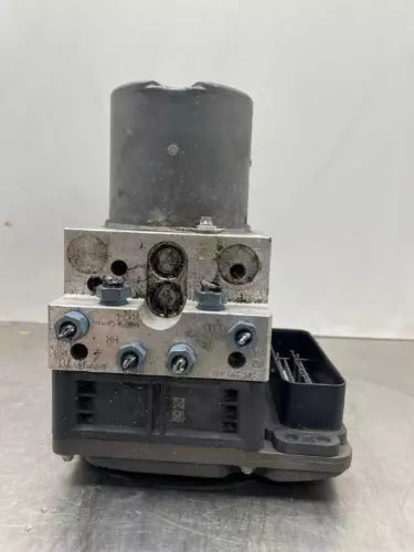 Bomba/Módulo ABS OEM usada - ABS ANTI-LOCK BRAKE PUMP Audi A8 2011 - 2012