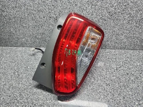 Conjunto de faro/calavera trasero derecho combinado OEM 92402 A3000 para Kia Ray 2013