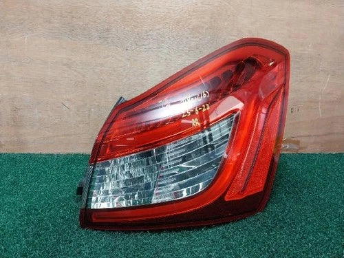 Used OEM Part - Rear tail combination light compatible with Maserati 2016 (right side/passenger side) OEM 6700084840