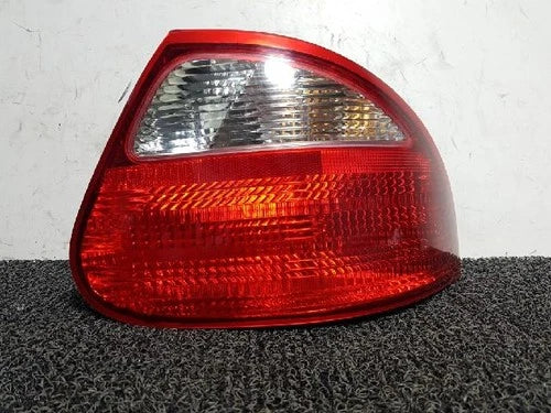 Kia 2 1999 Right rear combination tail light assembly OEM 0K9B051150A