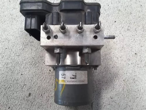 Bomba/Módulo ABS OEM usada para 2016 2017 Honda Accord Sedan - 3.5L