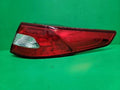 Right rear combination tail light assembly OEM 92402 2T100 compatible with Kia K5 2013