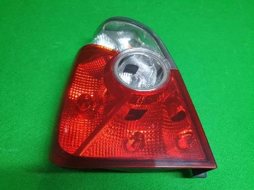 Left rear tail light assembly compatible with Hyundai Terracan 2004, LH OEM 92401, H1110