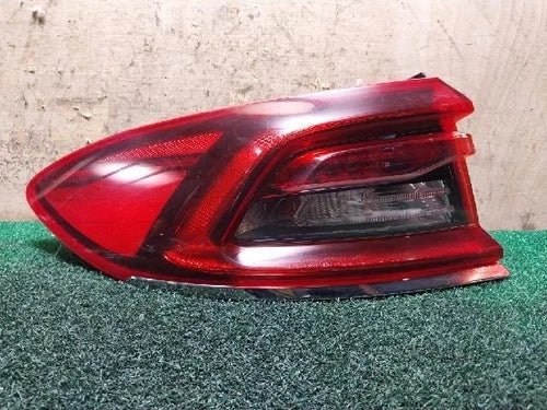 Left rear tail light assembly compatible with Hyundai Azera 2019, genuine OEM replacement part 92401G8000