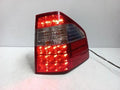 Right rear tail light assembly compatible with Kia Borrego 2014, genuine OEM replacement part 924022J101