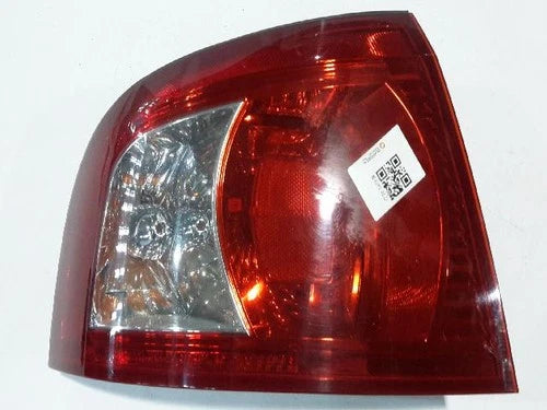 Kia Optima 2004 - Left rear combination tail light OEM 92411 3C070