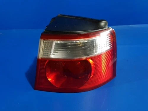 Right outer rear tail light assembly compatible with Kia Carens 2001, genuine OEM replacement part 0K2FB51150