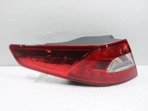 Left rear tail light assembly compatible with Kia K5 2011, genuine OEM replacement part 92401 2T000