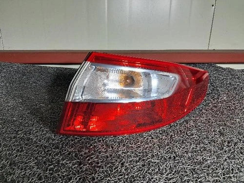 Renault Korea 2010 Combination Tail Light (right side/passenger side) OEM 265500016R