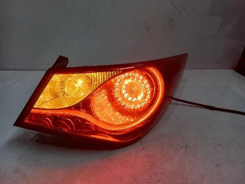 Rear combination tail light (right) compatible with Hyundai YF 2011, genuine OEM replacement part 924023S100