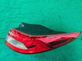 Right rear combination tail light assembly OEM 92402 2T100 compatible with Kia K5 2012