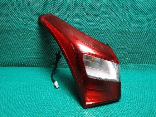 Left rear tail light assembly compatible with Hyundai i30 2014, genuine OEM replacement part 92401A5001