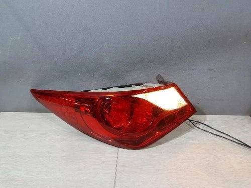 Left outer rear tail light assembly compatible with Hyundai YF 2010, genuine OEM replacement part 924013S100
