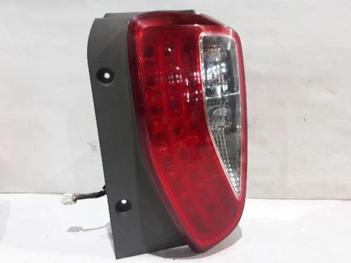 Right rear combination tail light assembly OEM 92402 A3100 compatible with Kia Ray 2013