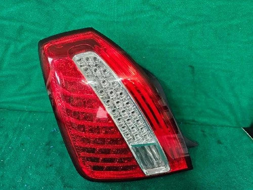 Left rear tail light assembly compatible with Kia Amanti 2011, LH OEM 92401, 3F801