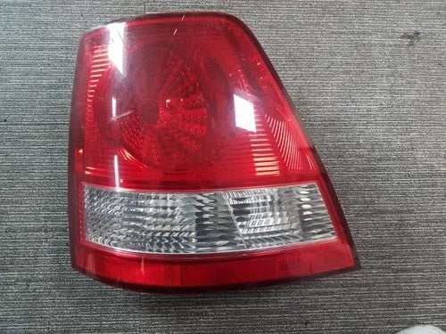 Left rear tail light assembly (driver side) for Kia Sorento 2003, genuine OEM replacement part 92401 3E000