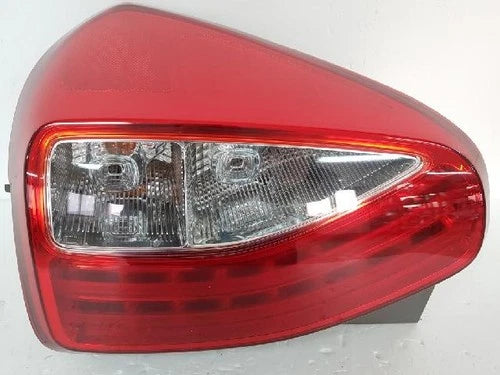 Right rear combination tail light assembly compatible with Kia Ray 2013, genuine OEM replacement part 92402 A3100