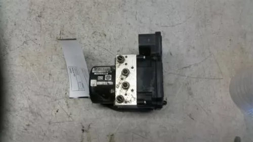 Bomba/Módulo ABS OEM usada para 2015-2016 Volkswagen Jetta Sdn