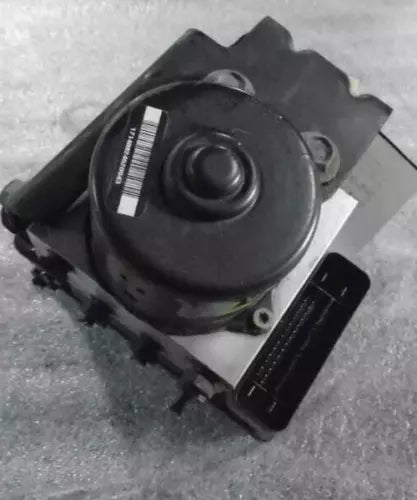 Bomba/Módulo ABS OEM usada para 2008-2009 Ford Edge