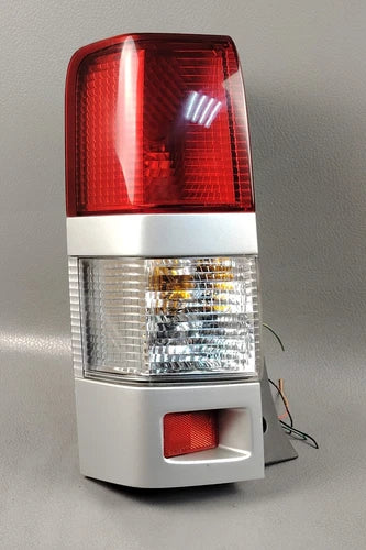 Rear Used OEM Tail Light - 99 04 MAZDA BONGO FRIENDEE OSR Tail Light RIGHT STANLEY P0272L
