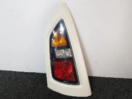 Rear tail light assembly compatible with Kia Soul 2009, genuine OEM replacement part 92410 2K000