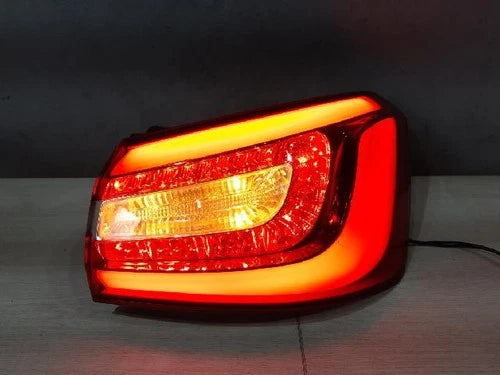 Rear combination tail light assembly (right) compatible with Kia Cadenza 2013, genuine OEM replacement part 924023R500