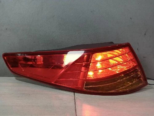 Rear combination tail light (left) compatible with Kia K5 2012, OEM 92401 2T000