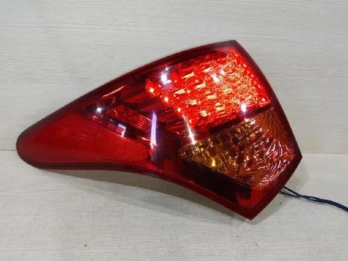 Left rear tail light assembly compatible with Hyundai Veracruz 2011, genuine OEM replacement part 924013J100