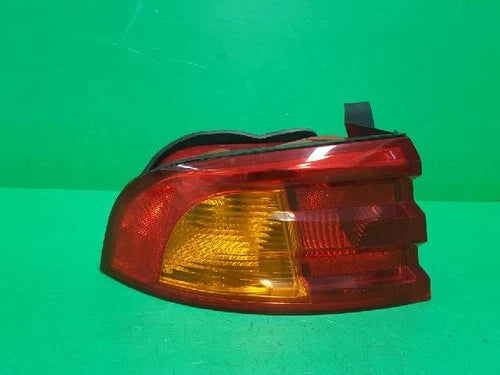Kia Optima 2001 - Left rear combination tail light OEM 92411 3C000
