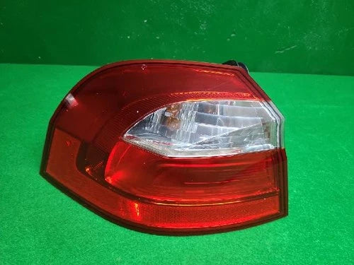 Left outer rear tail light assembly compatible with Kia Rio 2014, genuine OEM replacement part 92401 1W200