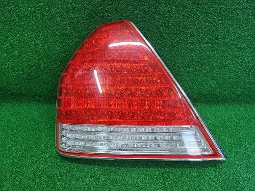 Left rear tail light assembly compatible with Hyundai Equus 2002, genuine OEM replacement part 92401 3B100