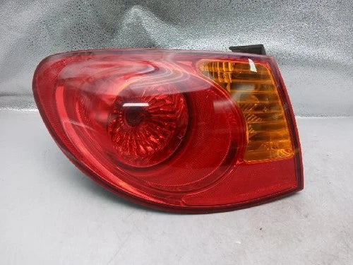 Left rear tail light assembly compatible with Hyundai Elantra 2007, genuine OEM replacement part 92401 2D500