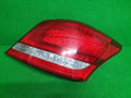 Right rear combination tail light assembly compatible with Hyundai Equus 2011, OEM 92402 3N000